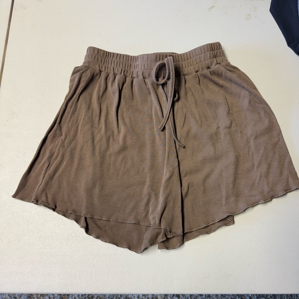 SHEIN Women's Drawstring Relaxed Shorts in Brown